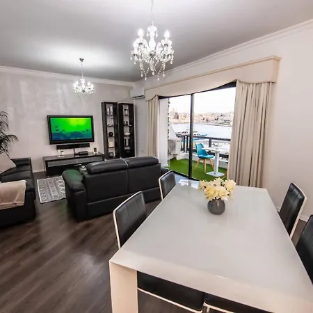 Prime Location-sliema Ferries Seafront 2bed *