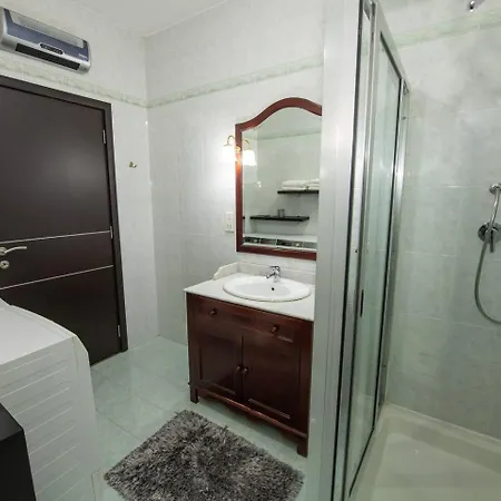 Apartment Prime Location-sliema Ferries Seafront 2bed Sliema